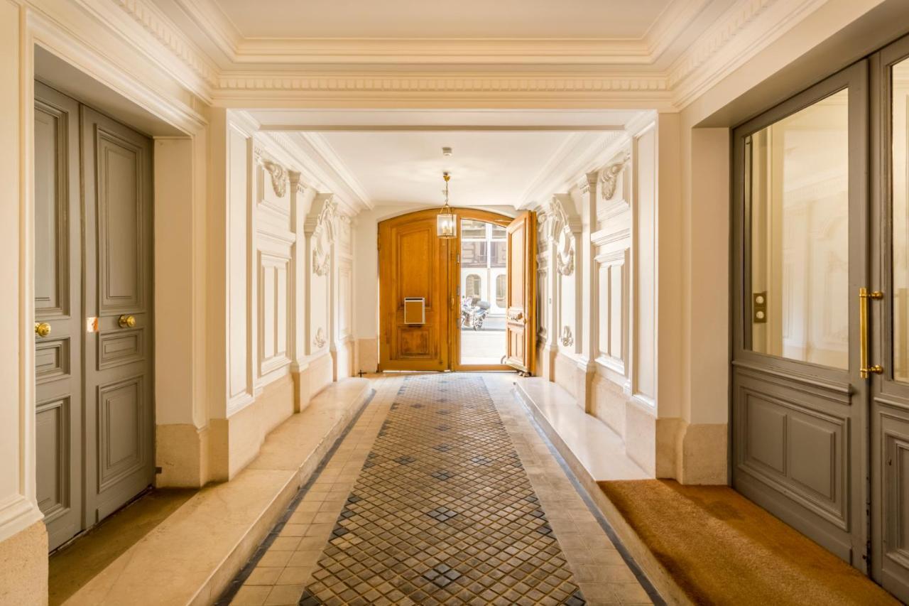 Cozy Apartment - Champs Elysees - Mollien Париж Екстериор снимка